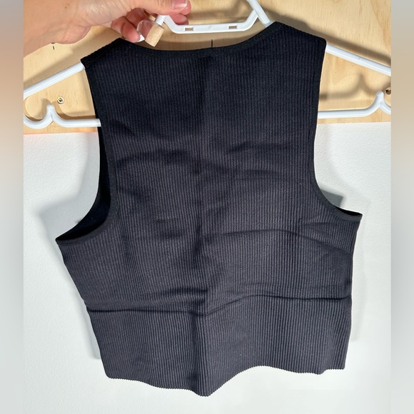 Dynamite, BLACK STRETCHY CROP TOP - Picture 2 of 5